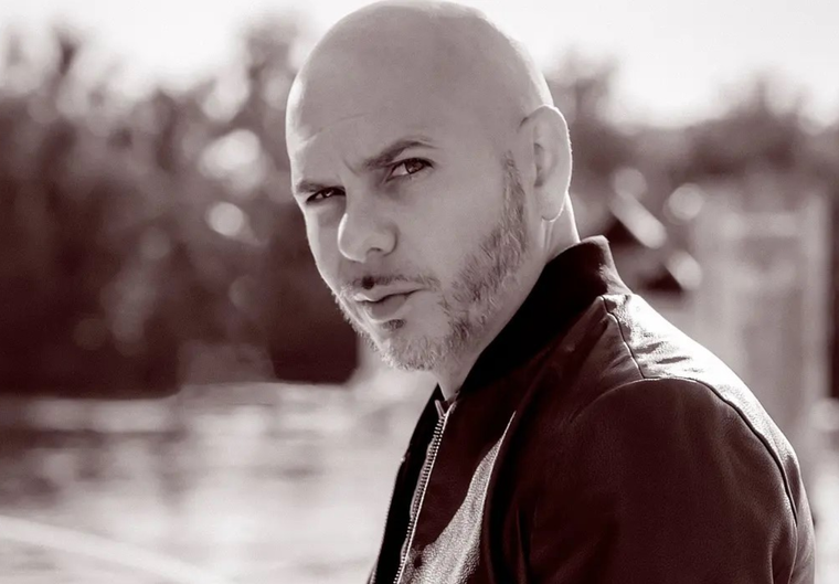 Pitbull volvió a la música haciendo una colaboración para el tema Discoteca.