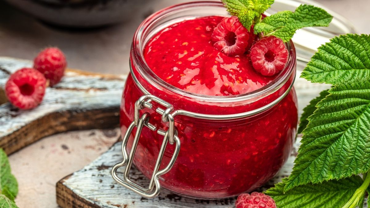 Receta de mermelada de frambuesa con menta: dulce casero con toque especial.