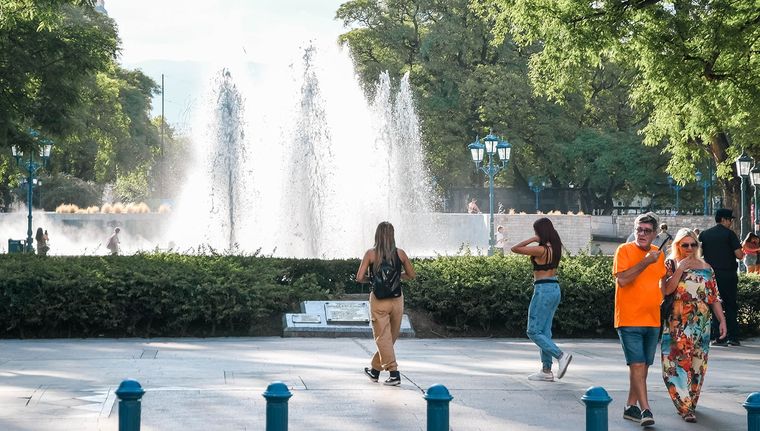 Otra jornada calurosa se vivirá en Mendoza este sábado Foto: Santiago Tagua/MDZ