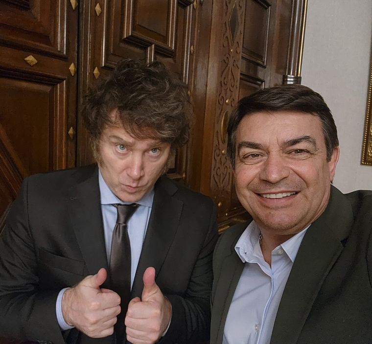 Omar De Marchi y Javier Milei, reunidos este martes en Casa Rosada Foto: X @omardemarchi