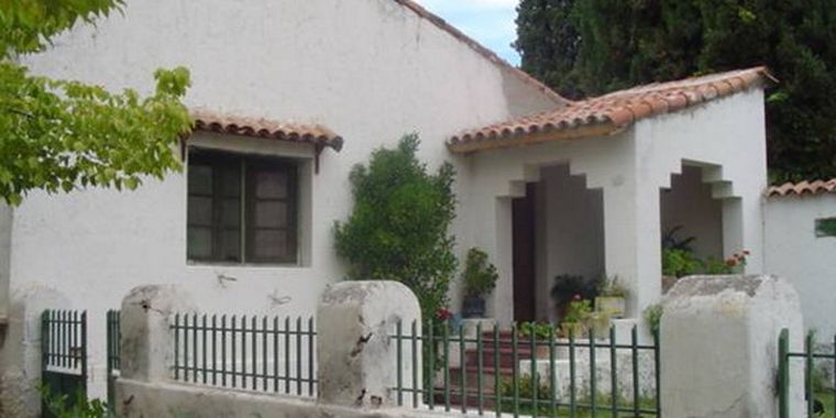 Casa de Pareditas donde Manuela Mur escribía sus obras.