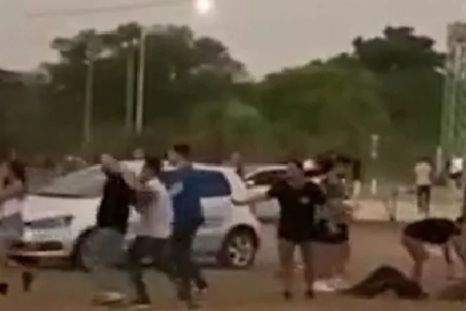 El hecho fue grabado por testigos