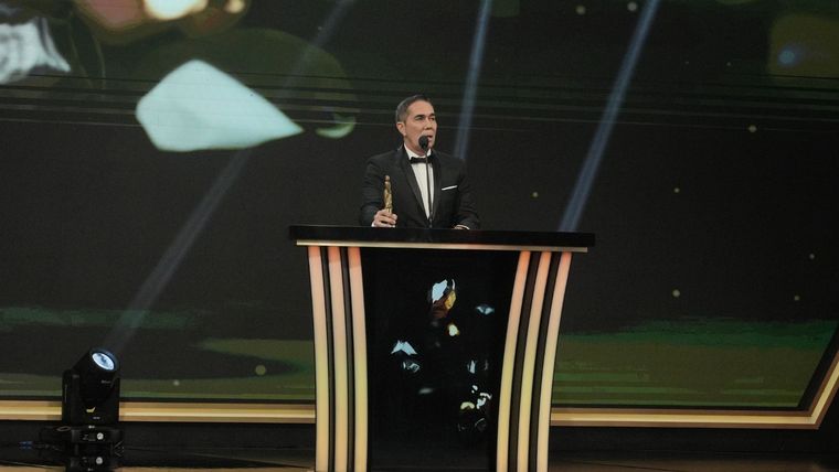 Rodolfo Barili ganó el premio Martín Fierro a Mejor Labor Periodística Masculina.