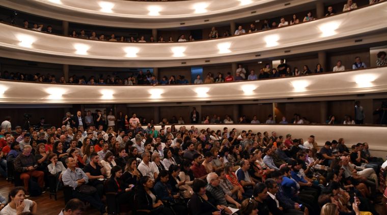 El Independencia a tope. Foto: ALF PONCE MERCADO / MDZ