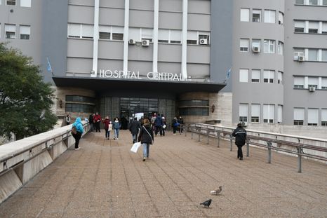 El hombre había escapado del Hospital Central este jueves por la mañana. El hombre había escapado del Hospital Central este jueves por la mañana.