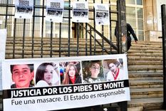 El juicio por jurados que se le sigue a cuatro policías bonaerenses, acusados del homicidio de cuatro chicos tras perseguirlos a los tiros y provocar que choquen contra el acoplado de un camión en mayo del 2019 en la localidad bonaerense de San Miguel del Monte, continúa hoy en los tribunales de La Plata. Foto: Foto: Télam