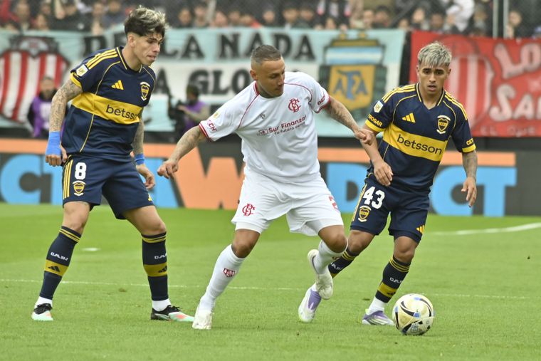 Boca viene de vencer a Barracas Central y tiene otra final ante Estudiantes de La Plata.