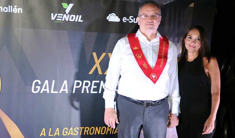 Gianni Venier junto a su pareja. Gianni Venier junto a su pareja.