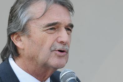 MDZol | El ministro de Salud sigue sin pagar tratamientos de hemodiálisis. Foto: Pachy Reynoso/MDZ