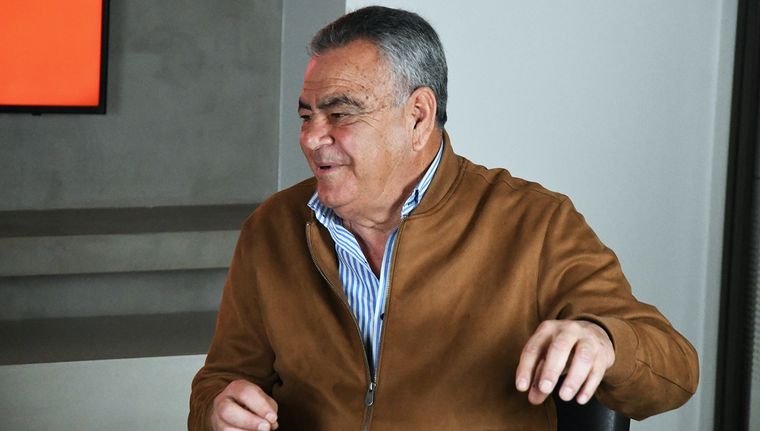Edgardo González. Edgardo González.