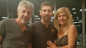 Jorge, Lionel y mamá Celia. La familia Messi. Jorge, Lionel y mamá Celia. La familia Messi.