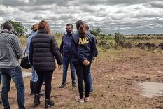 Los jóvenes fueron hallados sin vida en una cava a la vera de una ruta en Santa Fe Foto: UNO Santa Fe Los jóvenes fueron hallados sin vida en una cava a la vera de una ruta en Santa Fe Foto: UNO Santa Fe