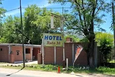 El hecho ocurrió en un hotel alojamiento de Valle Hermoso. 