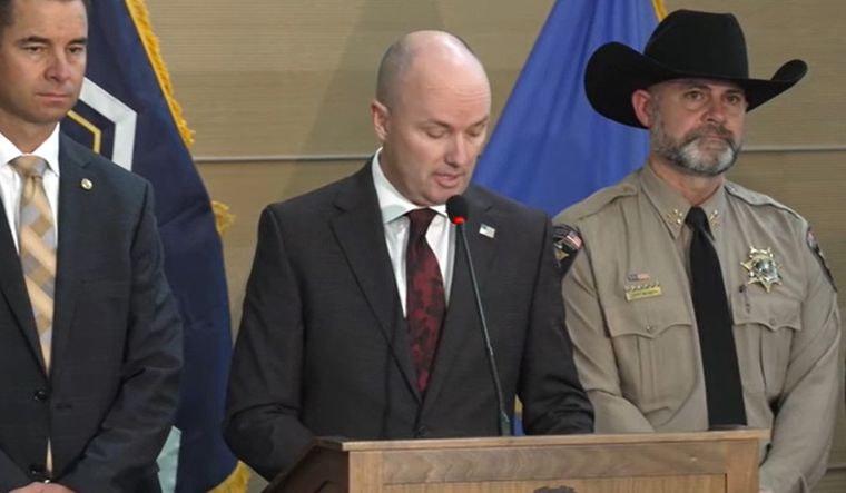 Spencer Cox, gobernador de Utah, durante la conferencia de prensa. Spencer Cox, gobernador de Utah, durante la conferencia de prensa.