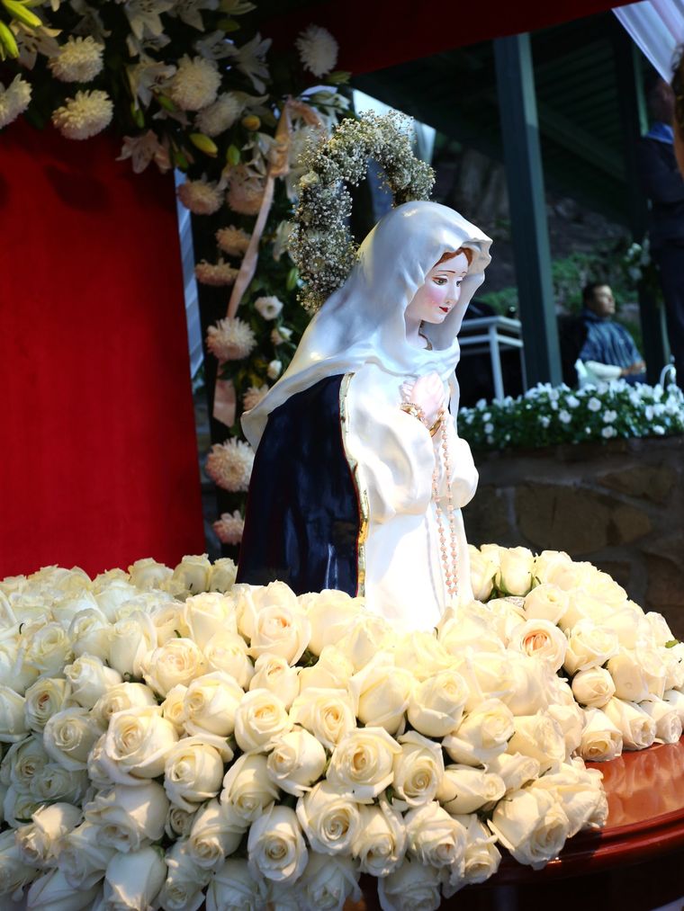 Cada año, la actividad culmina con la Fiesta en honor a La Inmaculada Madre del Divino  Corazón Eucarístico de Jesús.