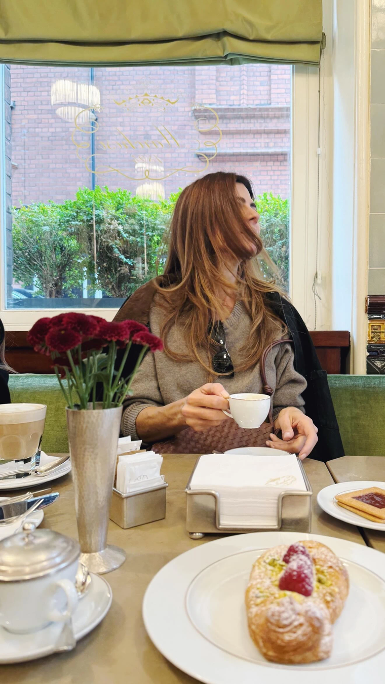 Juliana Awada mostró sus mejores looks otoñales desde Londres. Juliana Awada mostró sus mejores looks otoñales desde Londres.