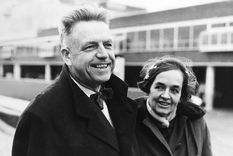 Dr. Alfred Kinsey y su esposa Clara a finales de la década de 1940. Foto: GETTY IMAGES