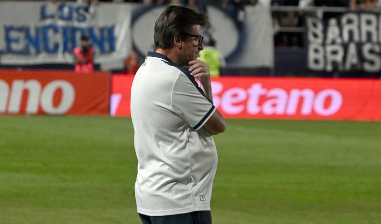 Alfredo Berti sólo contará en el arco con Nicolás Bolcato para los próximos partidos, en donde debutará en la Copa Libertadores.