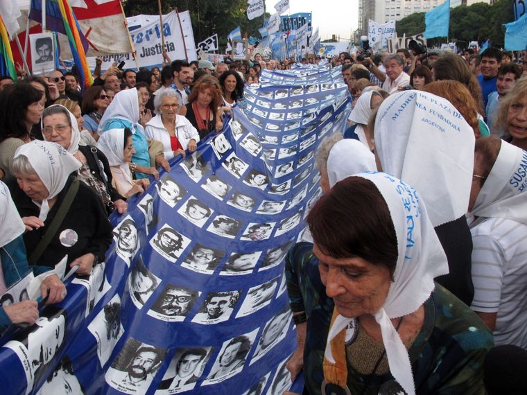 Este lunes, Abuelas y Madres de Plaza de Mayo hablarán de la restitución del nieto 140.&nbsp;