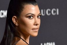 Kourtney Kardashian enamora con sus looks de embarazada.