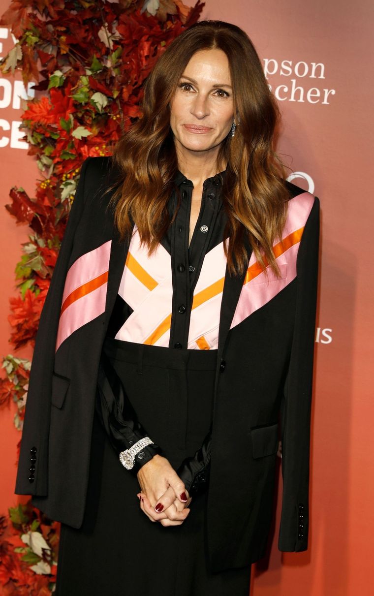 Julia Roberts y Cindy Crawford, dos mujeres inspiración para conseguir elegancia pura Foto: CelebMafia