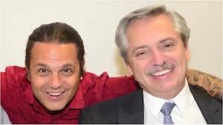 El sindicalista Marcelo Peretta, quien agredió a Eduardo Feinmann, con Alberto Fernández