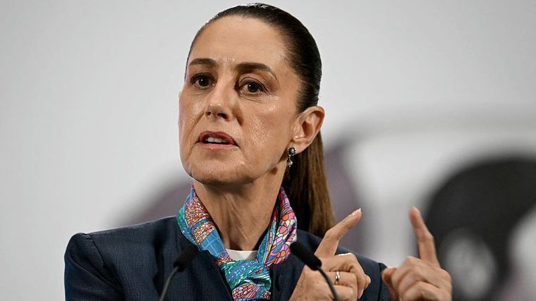 La presidenta de México, Claudia Sheinbaum, enfrenta una ola de ataques y represalias de las organizaciones narco, pero la economía le está dando&nbsp; algunas buenas noticias.
