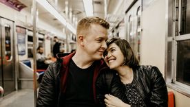a Cabra trae buen momento para las relaciones y vínculos de pareja. Vivirás momentos de romanticismo y acercamientos. Foto: Unsplash