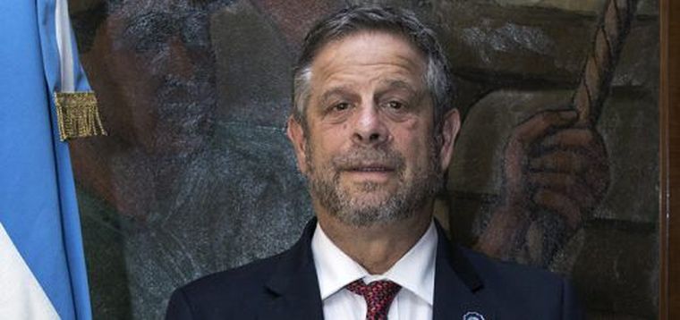 El ex Ministro de Salud de Mauricio Macri, Adolfo Rubinstein, sobre la ley de emergencia en salud pediátrica del Garrahan. El ex Ministro de Salud de Mauricio Macri, Adolfo Rubinstein, sobre la ley de emergencia en salud pediátrica del Garrahan.