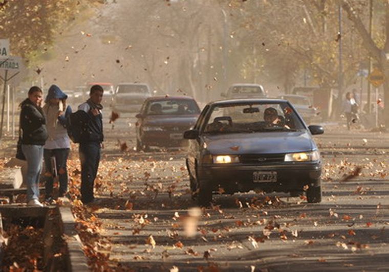 Imagen de cómo lucía la Ciudad de Mendoza este mediodía. Foto: Nacho Gaffuri / MDZ