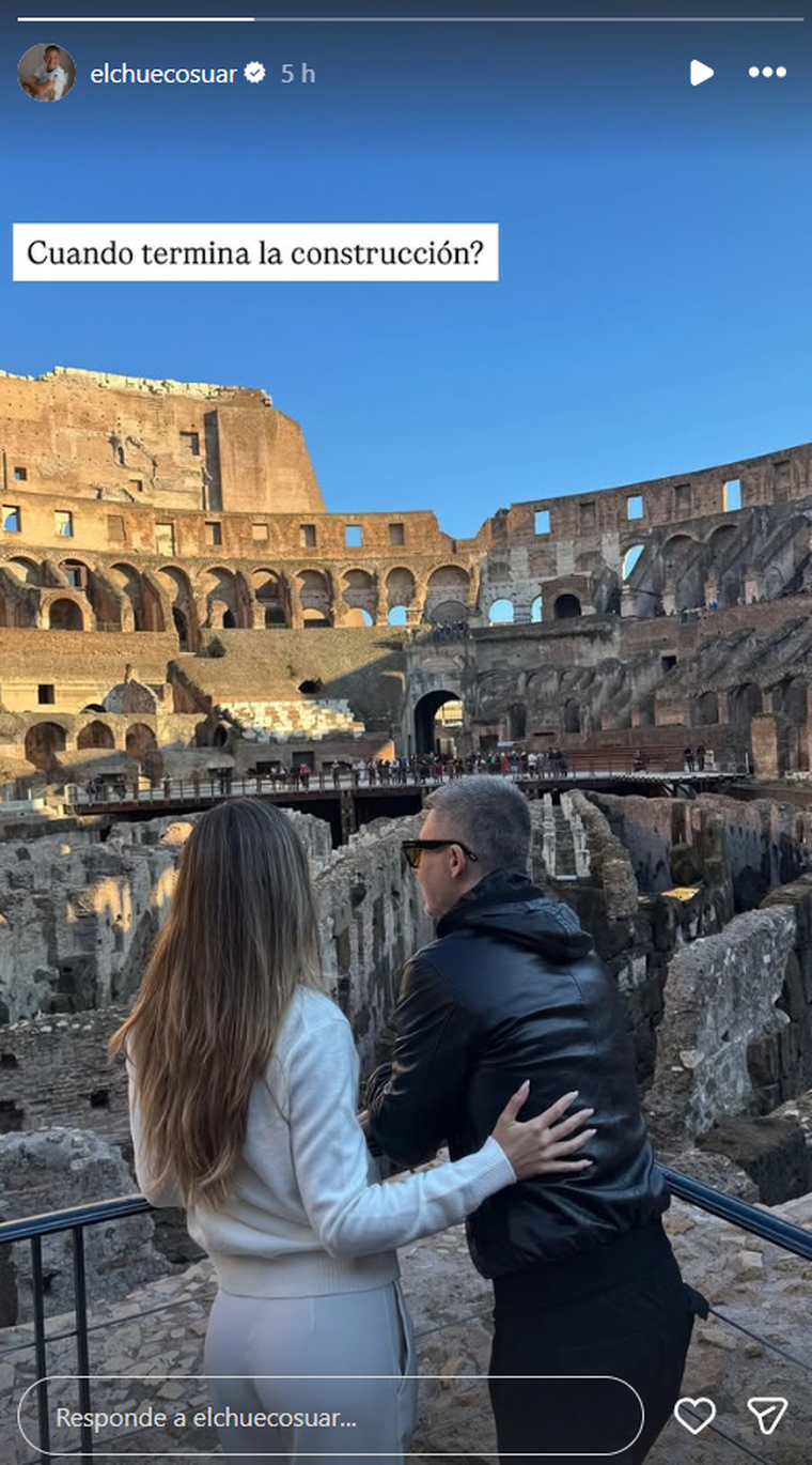 Adrián Suar junto a Rocío Robles en Roma. Adrián Suar junto a Rocío Robles en Roma.