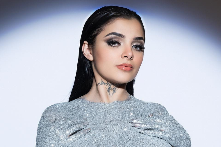 Conoce todo sobre Karely Ruiz y su increíble carrera.