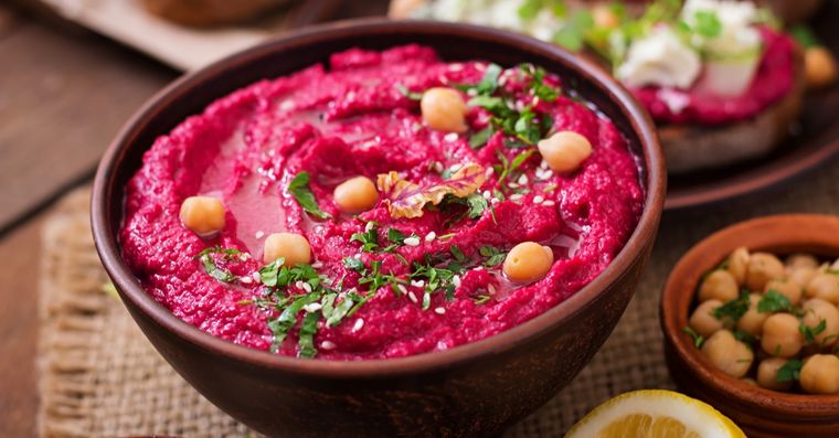 Hummus de remolacha Foto: Shutterstock