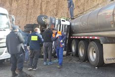 En el accidente murió un hombre y otro resultó con graves heridas. Foto: Ministerio de Seguridad En el accidente murió un hombre y otro resultó con graves heridas. Foto: Ministerio de Seguridad