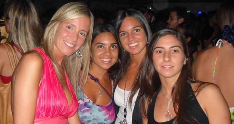 Mariana Gambi, las hermanitas Moretta y Ele Verdaguer, destinatarias de muchos piropos masculinos. Foto: Gentileza
