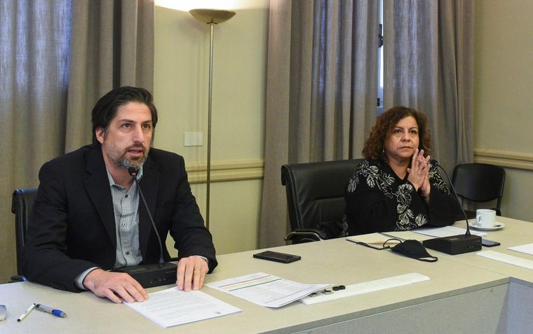 El ministro Trotta y autoridades provinciales acordaron el protocolo para las escuelas