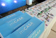 El vocero Manuel Adorni anuncio la eliminación de los fondos fiduciarios que maneja el Estado, entre ellos el Procrear Foto: ALF PONCE MERCADO / MDZ