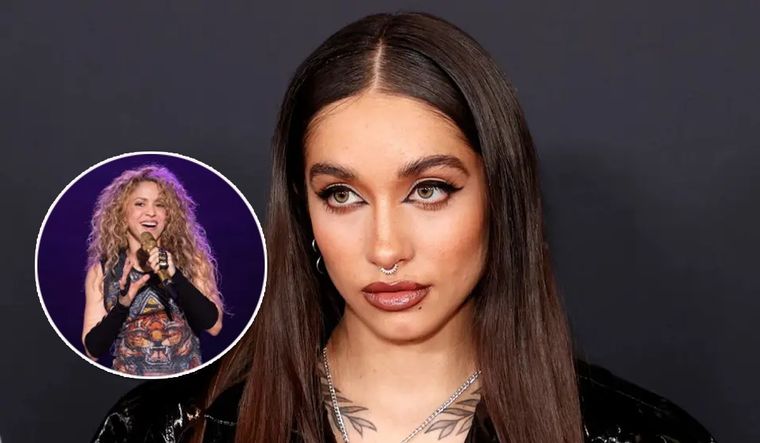 María defendió a ultranza a Shakira por usar la misma ropa varias veces