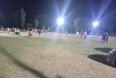 La cancha de fútbol en Concepción, Paraguay, se convirtió en escenario de un violento enfrentamiento.