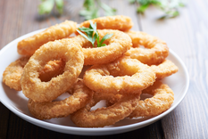 Estos calamares a la romana se ganarán tu corazón como lo hicieron con el nuestro, ¡créenos! Foto: Shutterstock