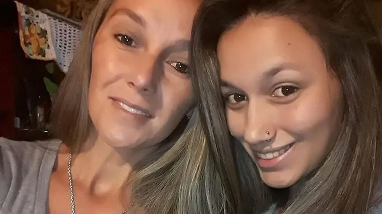 Las víctimas fueron identificadas como Débora Elizalde (24) y su madre, Gabriela Agüero (39)