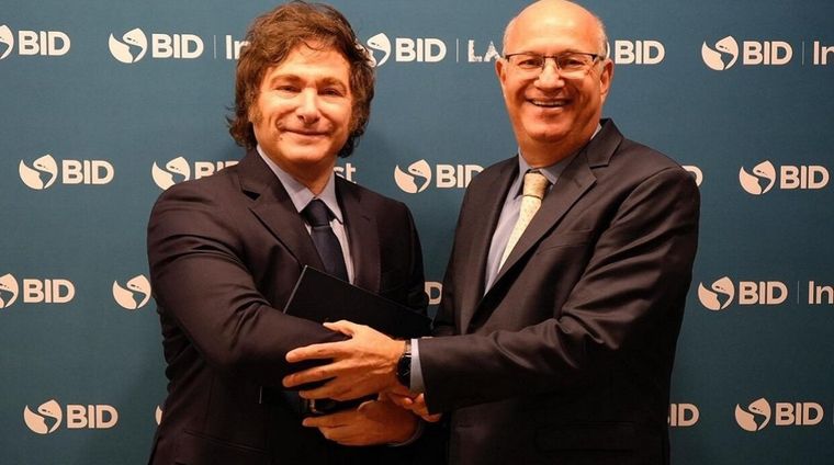 El BID reafirma su compromiso con la República Argentina Foto: X @ArgMilei