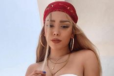 Foto: https://viapais.com.mx/mexico/2098925-danna-paola-sorprendio-con-su-look-y-arraso-en-los-kids-choices-awards/