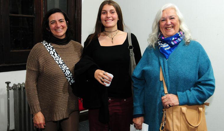 María Fernanda Aguilar, Jofi Velazquez y Mirta Giorgi. María Fernanda Aguilar, Jofi Velazquez y Mirta Giorgi.