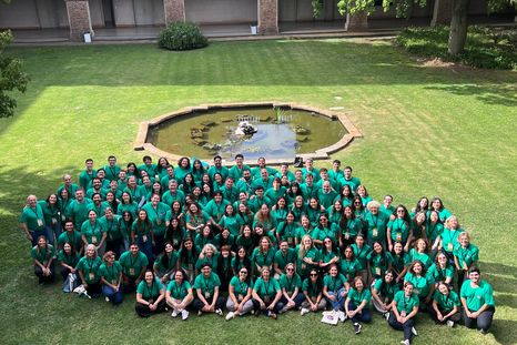 Parte de los 800 voluntarios de Argentina y Uruguay durante la CAL Parte de los 800 voluntarios de Argentina y Uruguay durante la CAL
