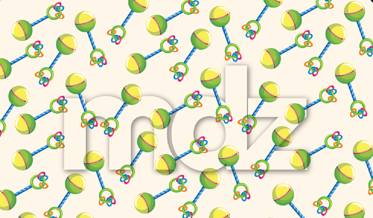 El chupetín escondido entre sonajeros es más que una imagen viral. Foto: Archivo