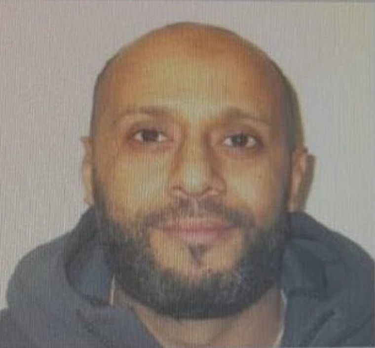 El atacante asesinó a dos jóvenes de Suecia