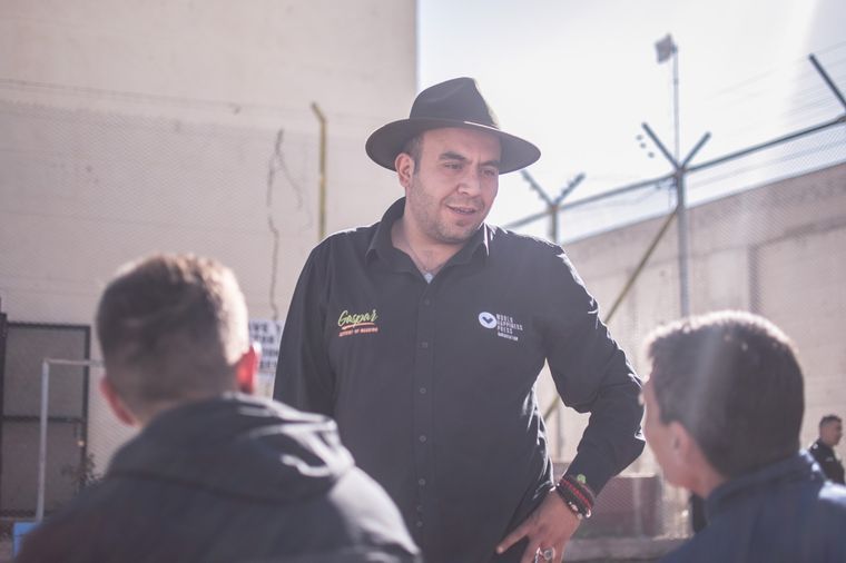 Gaspar Contreras es un referente en materia de felicidad. Foto: Gentileza Romina Abel