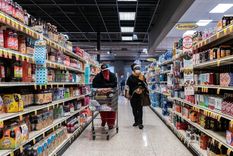 estiman que en julio se acelero la inflacion y cayo el consumo masivo