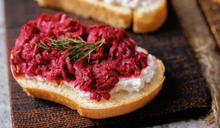 Verano delicioso, hummus de remolacha perfecto para sumar a tus comidas Verano delicioso, hummus de remolacha perfecto para sumar a tus comidas